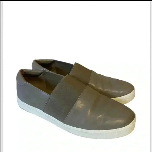 VINCE Corbin Taupe Leather Slip On Sneakers - Picture 1 of 8